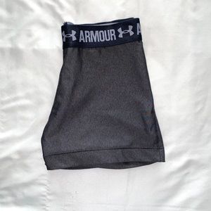 Grey UnderArmour spandex
